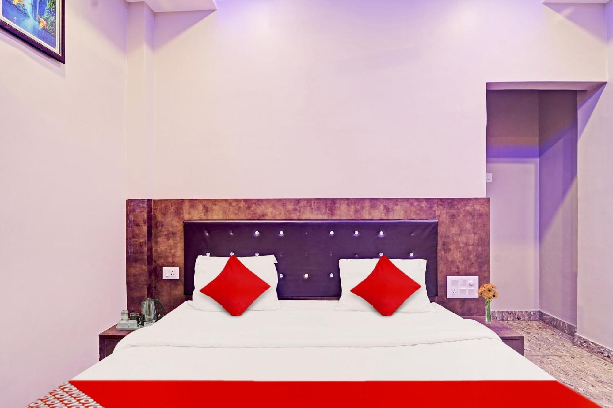 Hotel O Saharsh Hotel Patna  Exterior photo