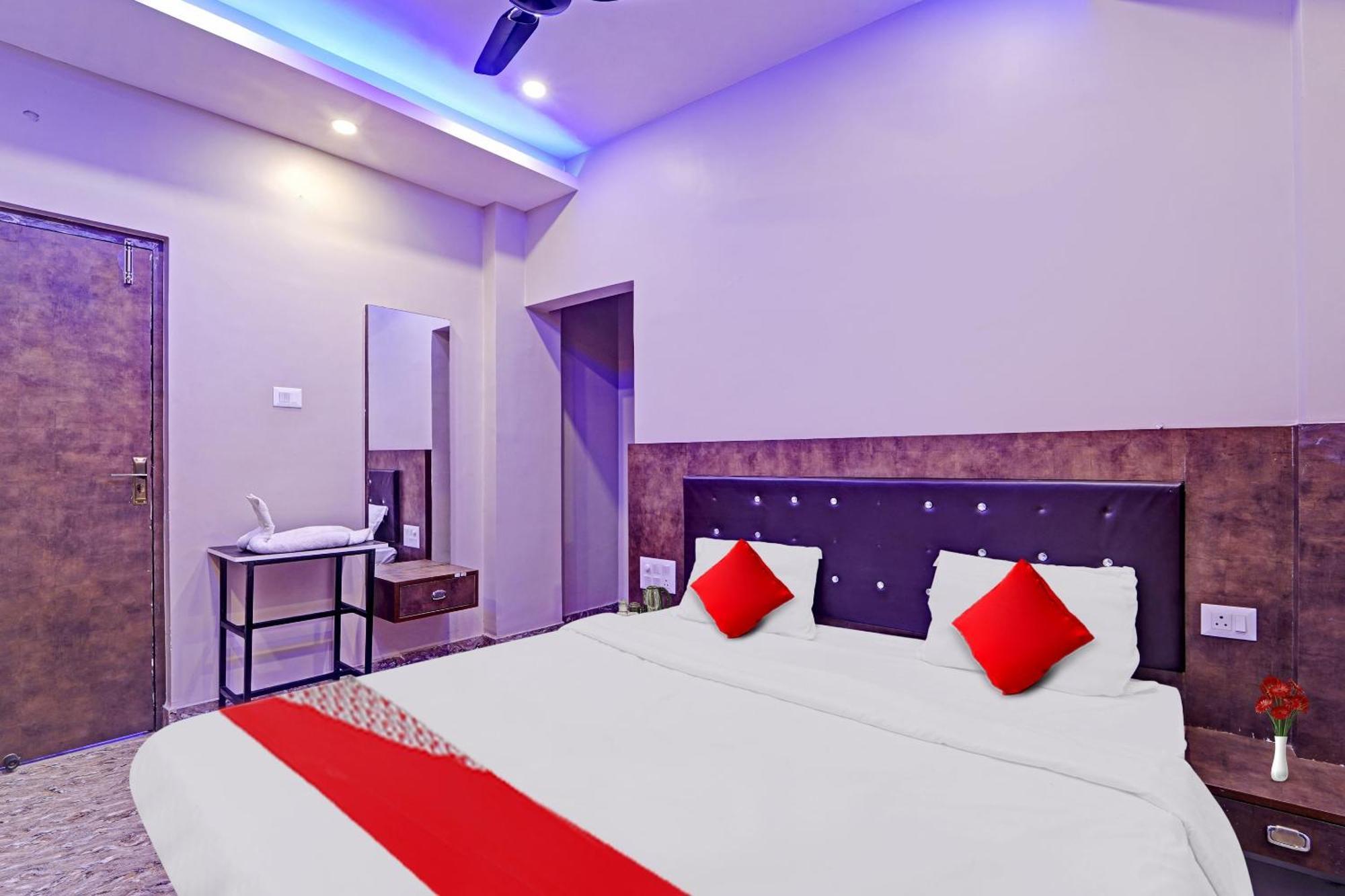 Hotel O Saharsh Hotel Patna  Exterior photo